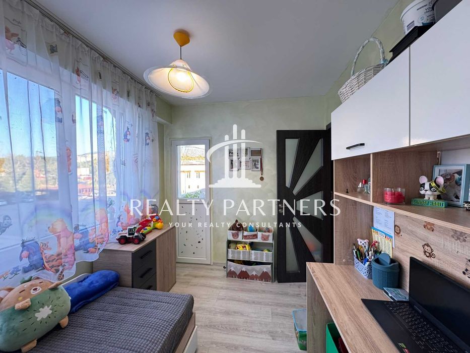 Продава 3-СТАЕН - гр. Батановци, обл. Перник
