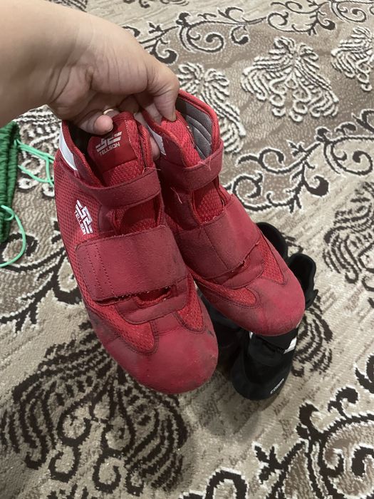 Отдам за шоколадку