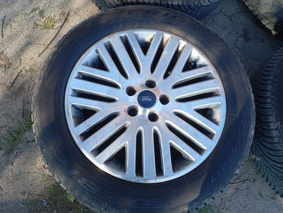 5х108 17 с зимни гуми 225/55/17