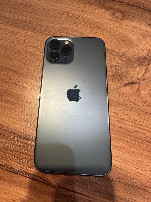 Айфон 12 про макс