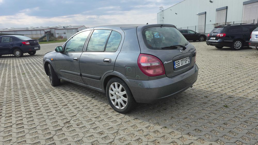 Nissan Almera 2005