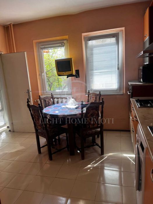 Продава се Тристаен апартамент в Пловдив, Тракия - 86 кв.м за 1566 €/кв.м - Снимка #5