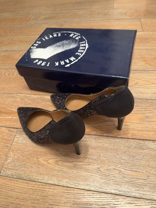 Pantofi cu toc Gas