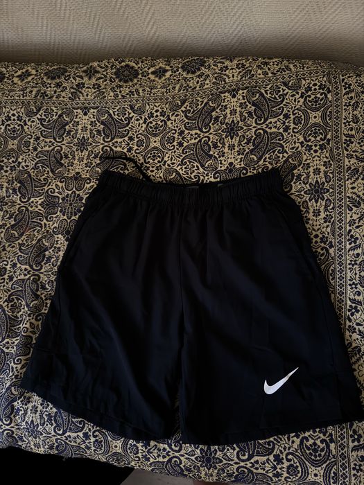 Найк все по 5 к ориг и есть еще вещи Under