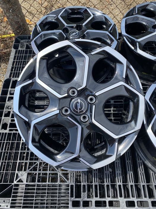 17 цола 4 х 108 мм Опел Корса  , Opel Corsa , Corsa - e