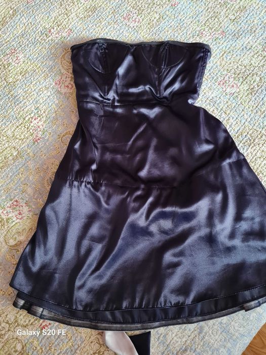 Продавам рокля