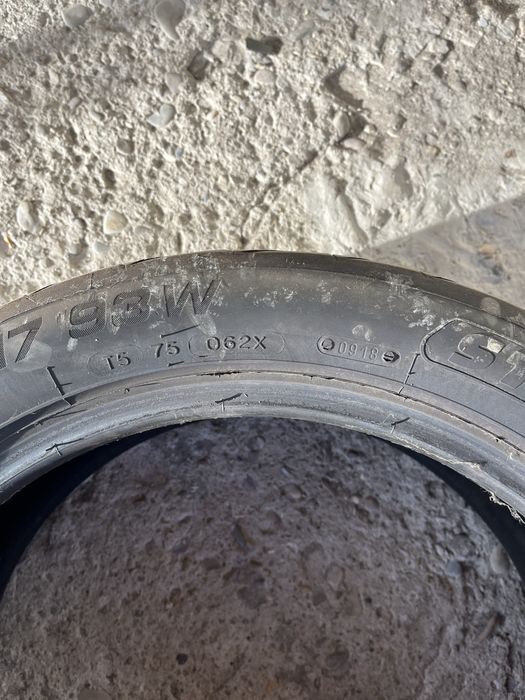 Vand cauciucuri pe 17