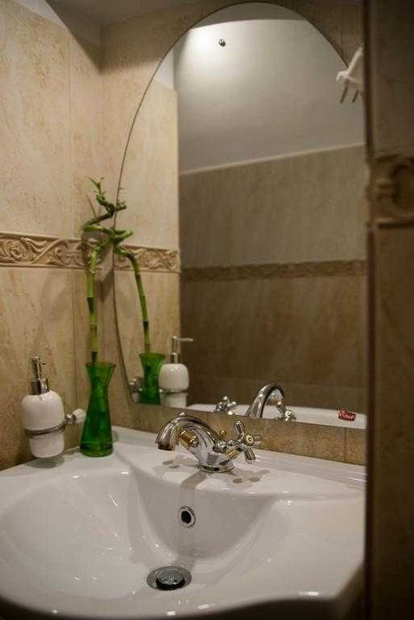 Închiriez garsonieră central, zona pietonală