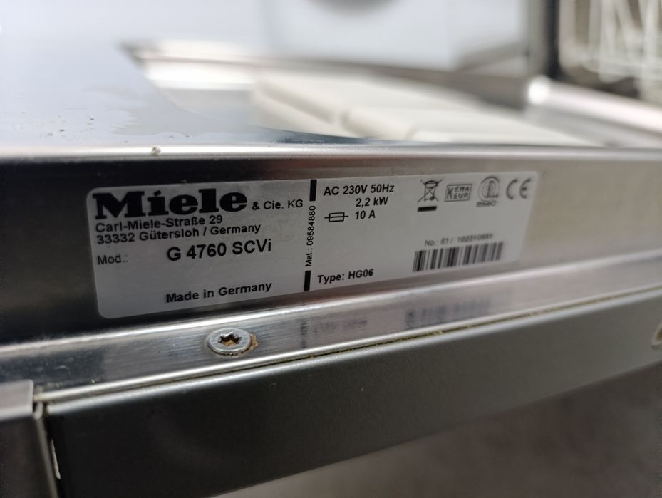 Съдомиялна Miele за пълно вграждане 45см