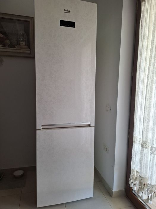 Frigider Beko Neo Frost