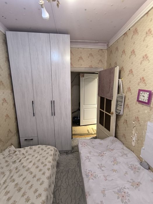 2 х комнатную квартиру Спутник 1.С ремонтом . В деревянном доме. Огоро