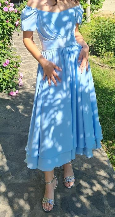 Rochie elegantă Ice blue, unicat, făcută pe comandă, cu corset – purtată o singură dată.