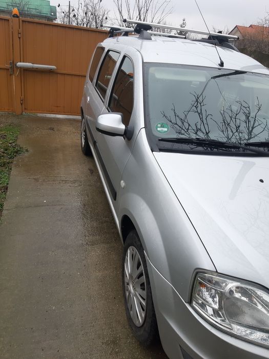 Dacia logan benzina si gaz Ac functional .Nu raspund la mesaje .