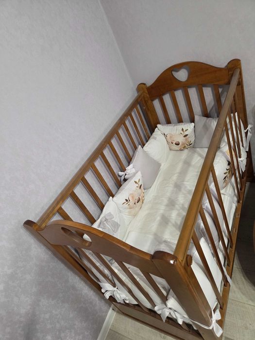 Кроватка детская