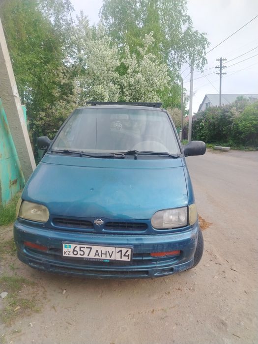 Ниссан серена 1995 год