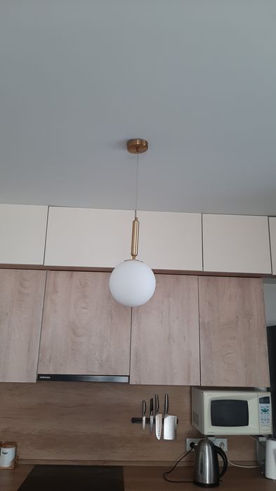 Продам люстру стильная цена 9500 торг.