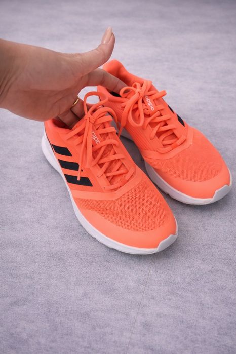 Дамски маратонки Adidas 42 номер- ярък неонов цвят