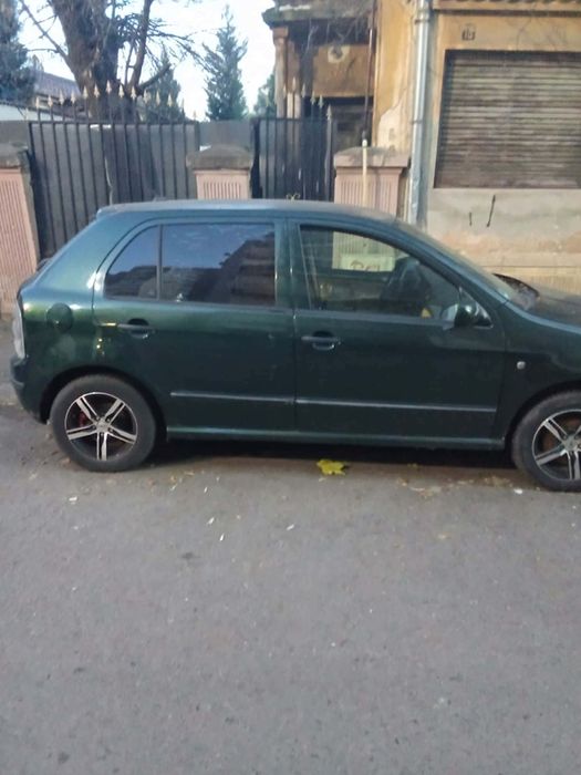 Aripa stanga dreapta aripi skoda fabia 1