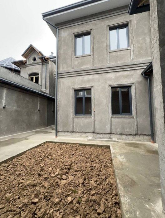 Яшнабад Гузаль махалля Евро Дом 2,5 сотки 340 м² 7 комнат