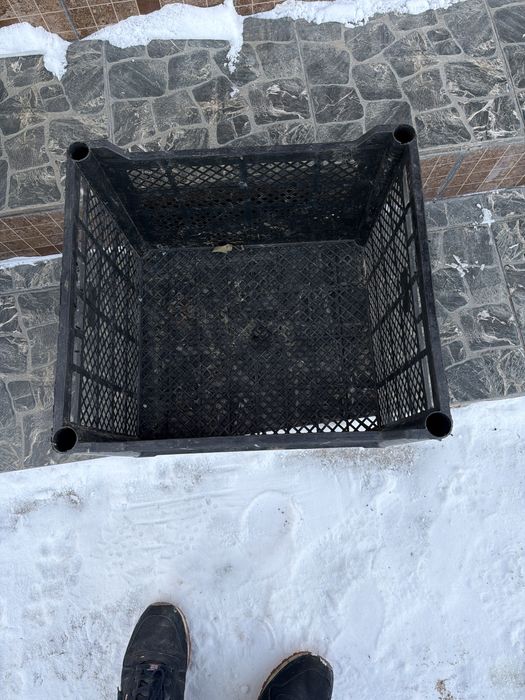 Продаи ящик пластик