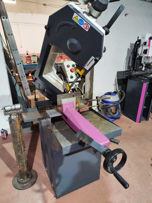 Se vinde fierestrău cu banda urgent