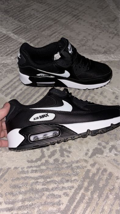 Air max кросовка продается