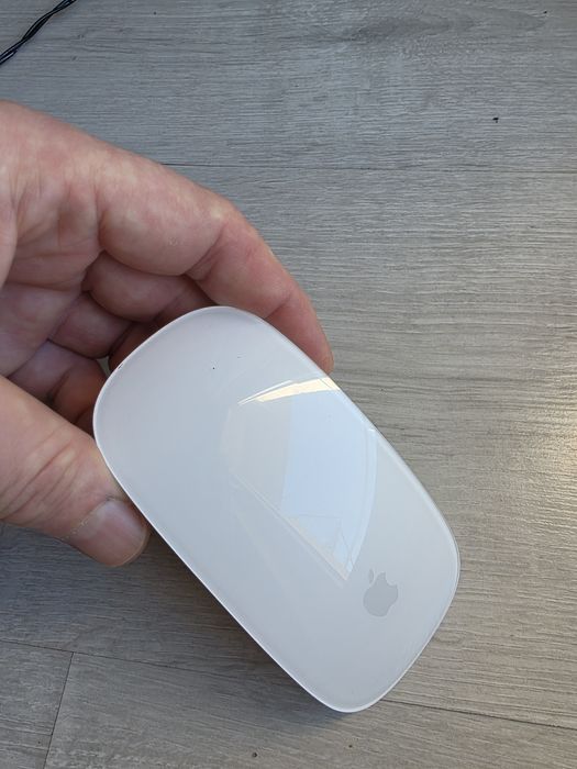 Apple Magic Mouse 2 model A1657