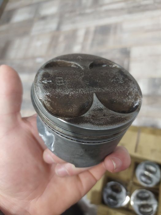 Оригинални бутала за b16a2