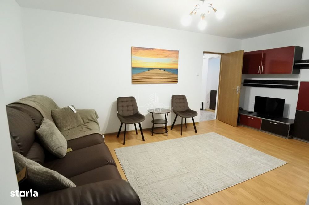 Inchiriere apartament 3 camere-strada 22 Decembrie-etaj 1-decomandat — fotografia 1