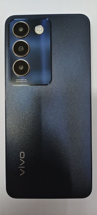 Vivo Y100 8/256 GB — идеальное состояние, коробка, IMEI