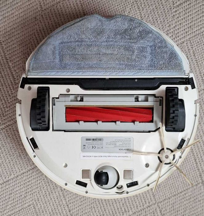 Aspirator robot Roborock S7 (plus accesorii)