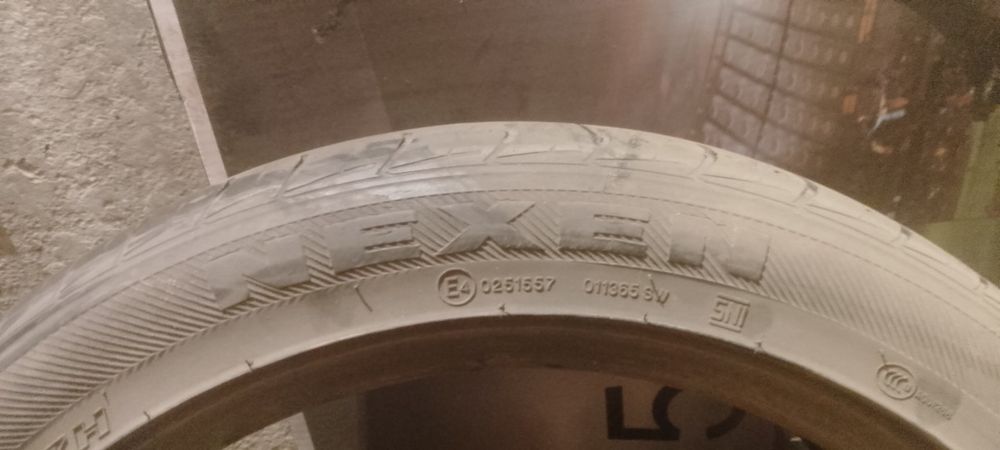 Продам шины по 10 каждая