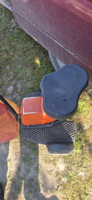 Елетрическа триколка на части