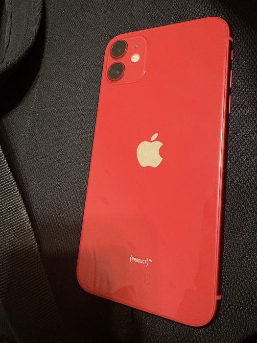 Iphone 11 128GB използван,но с минимални следи от употреба