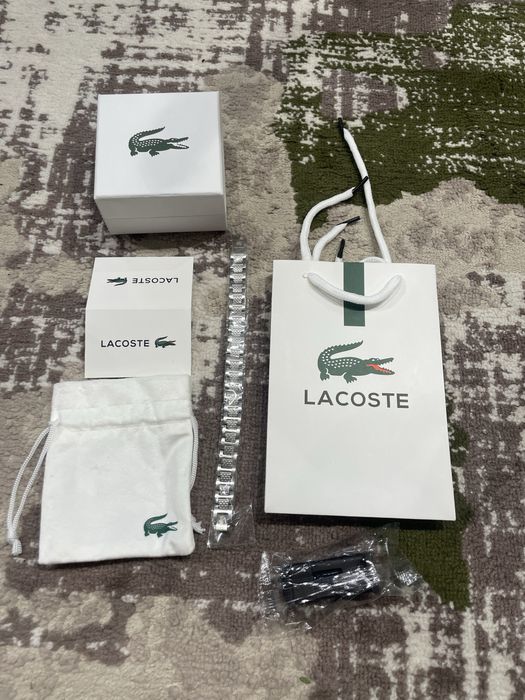 Bratara Lacoste noua