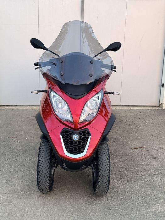 Piaggio mp3, 400cc HPE Sport, scuter conduci cu B, piaggio 3 roti