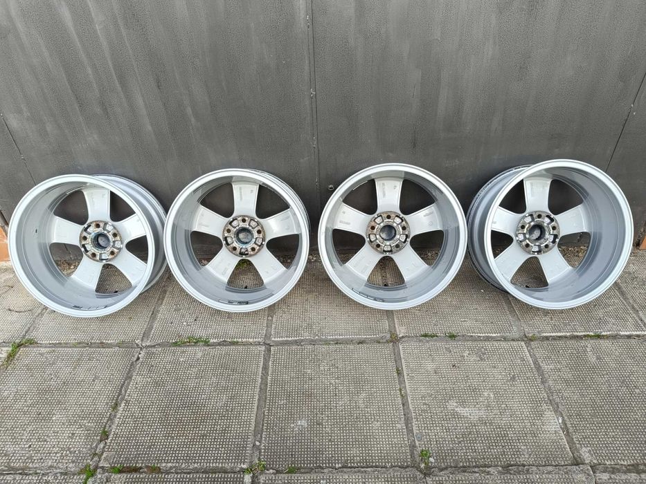 ОРИГИНАЛНИ джанти 17 ' цола 5x112 ФОЛКСВАГЕН / Volkswagen 57,1 ET39
