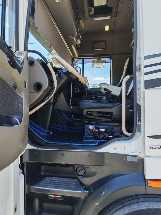 Продам Даф 105.     .