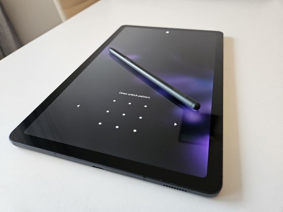 Samsung Galaxy Tab S6 Lite + husa si pen incluse