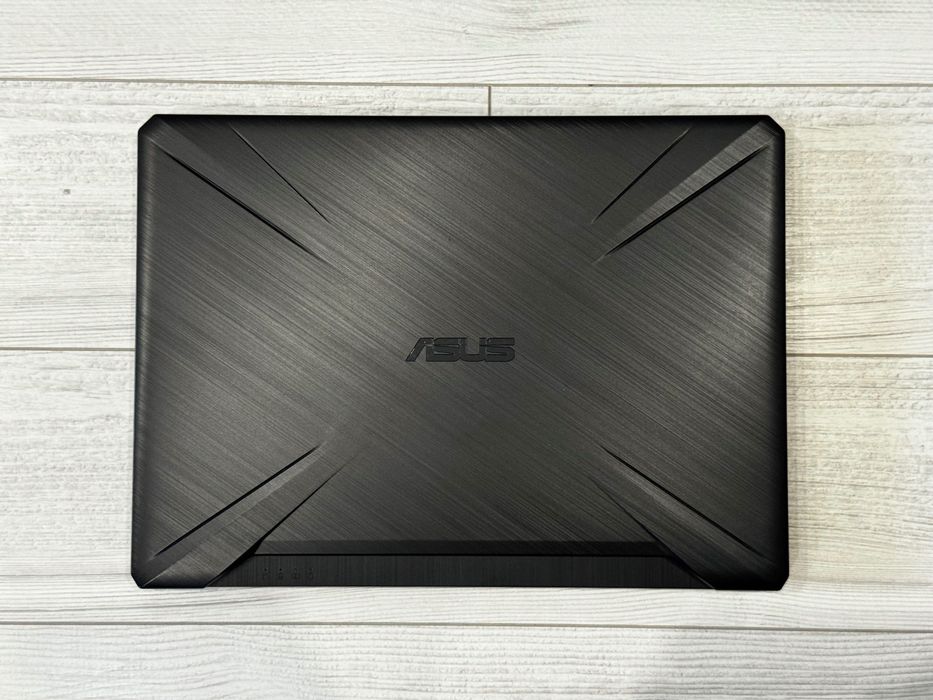 15.6 IPS 120hz /Ryzen 7 /GTX 1650 4GB/SSD /Asus TUF /RGB /MIL-STD-810G