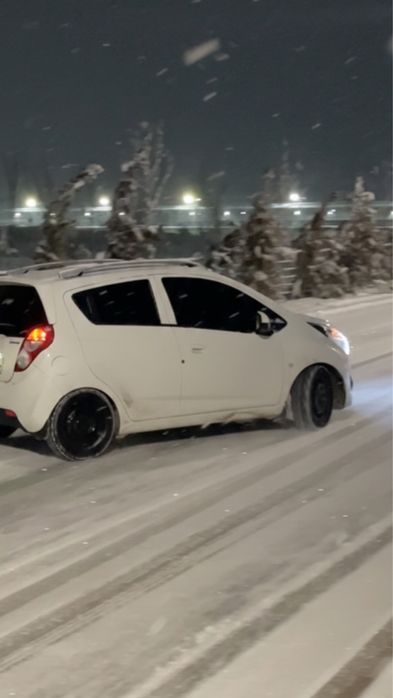 spark posadka prujina