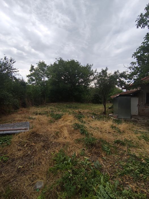 Продавам къща Долно Белотинци