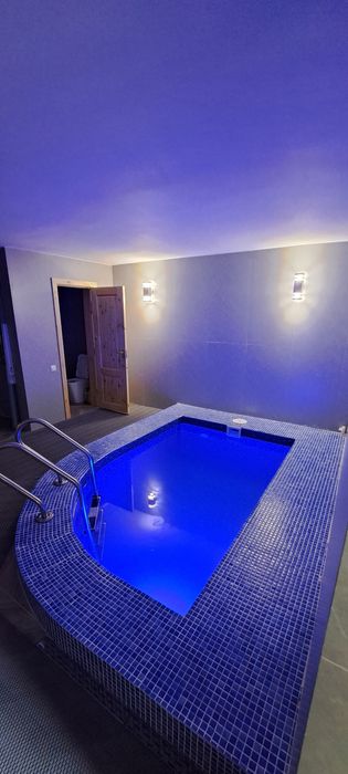 Баня Адам Баня Адам