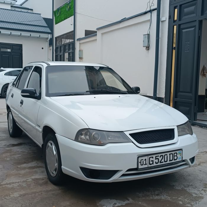 Нексия 2 сотилади