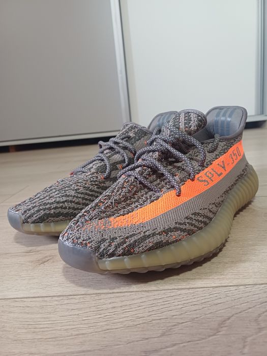 Yeezy Boost 350 V2 Beluga