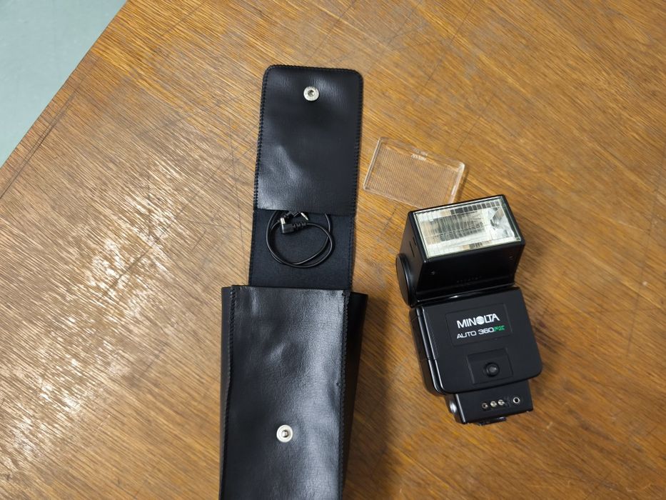 Bliț vintage Minolta Auto 360 PX