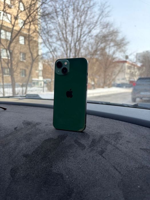 IPHONE 13 в хорошем состояний