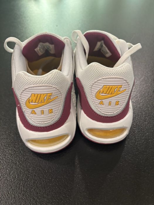 Маратонки Nike 38