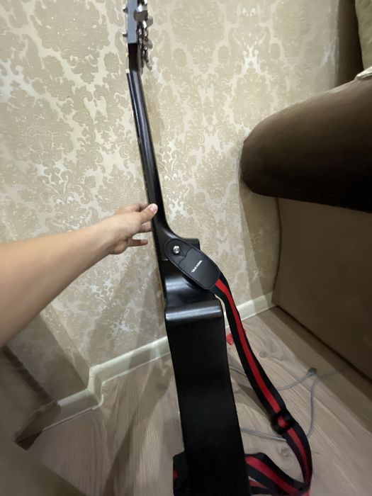 Гитара в отличном сост…