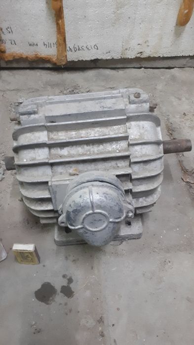 Электродвигатель